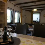 아파트 Haus Waldfrieden Eg