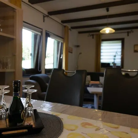 Apartamento Haus Waldfrieden Eg