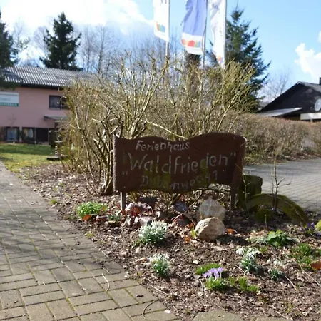 Haus Waldfrieden Eg 公寓 塔尔方