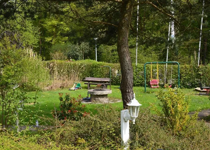 Haus Waldfrieden Eg * 塔尔方