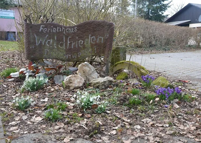 Haus Waldfrieden Eg 公寓 塔尔方